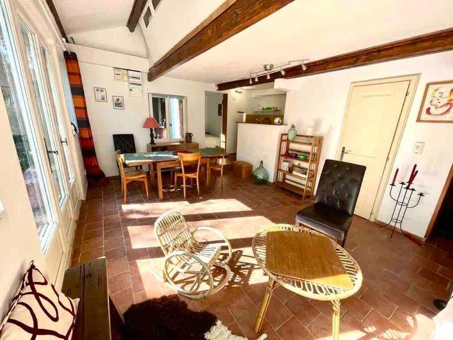 Charmante Maison Dans Jardin, Calme, 55M2- 2Ch, Metro, Tres Proche Paris วิทรี-ซูร์-แซน ภายนอก รูปภาพ